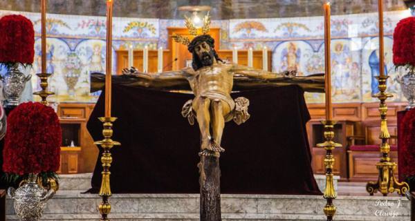 Repuesta al culto la imagen del Stmo. Cristo del Refugio.